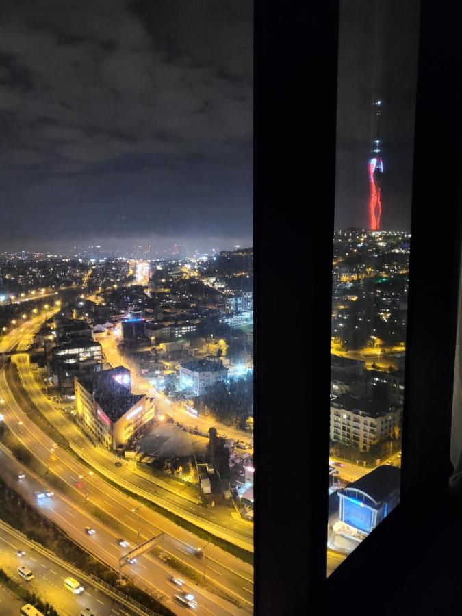 Serviced Luxurious 3+1 In Address Emaar Square Isztambul Kültér fotó