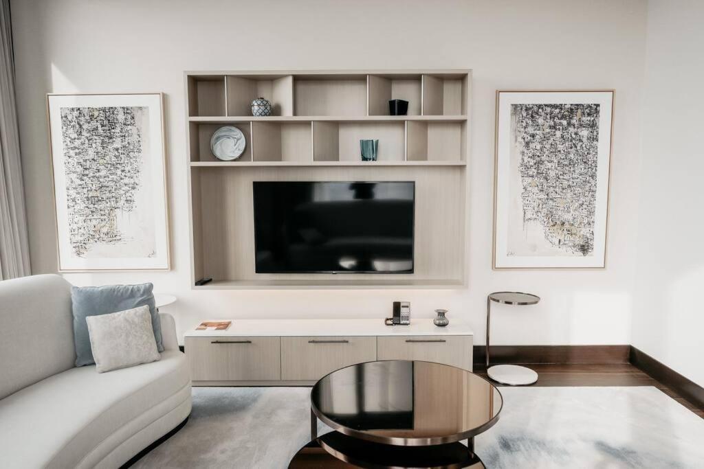 Serviced Luxurious 3+1 In Address Emaar Square Isztambul Kültér fotó