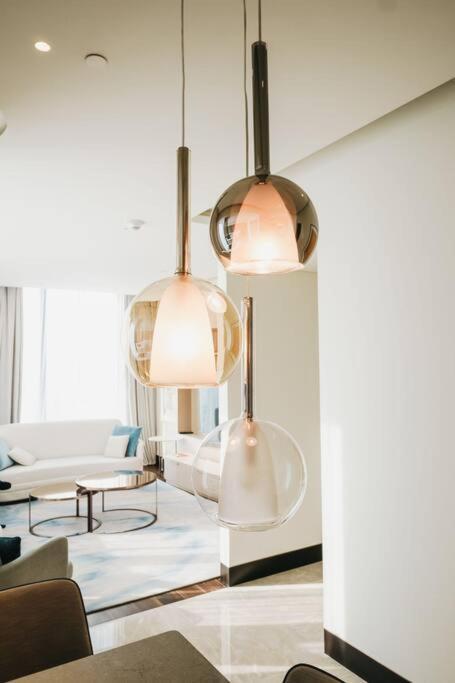 Serviced Luxurious 3+1 In Address Emaar Square Isztambul Kültér fotó
