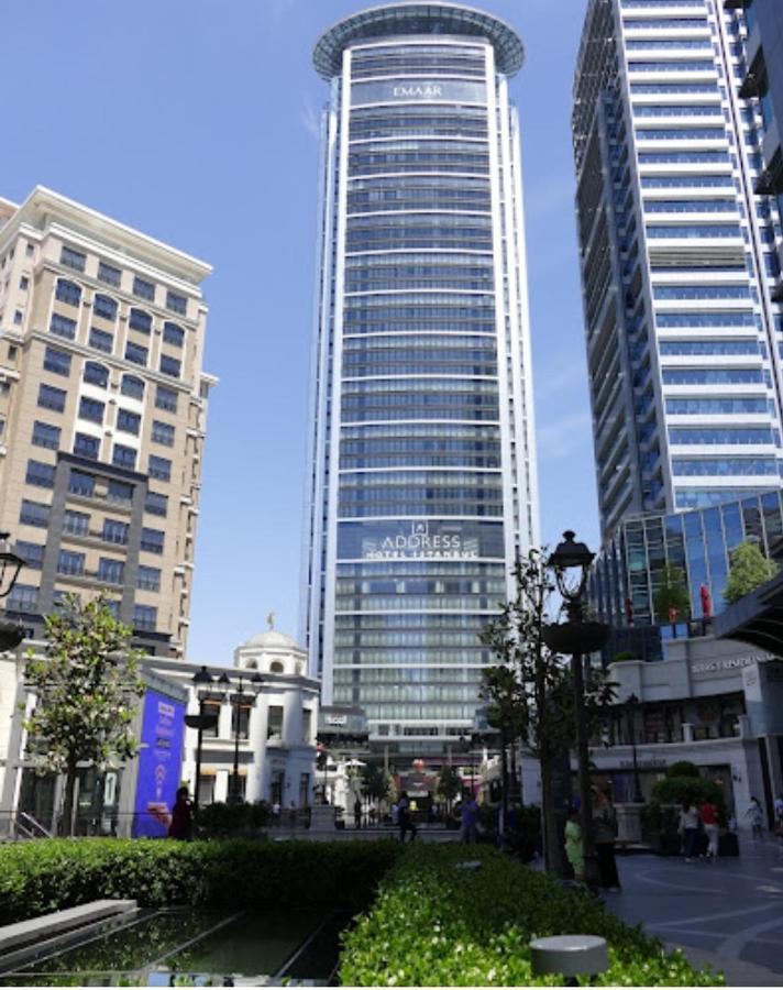 Serviced Luxurious 3+1 In Address Emaar Square Isztambul Kültér fotó